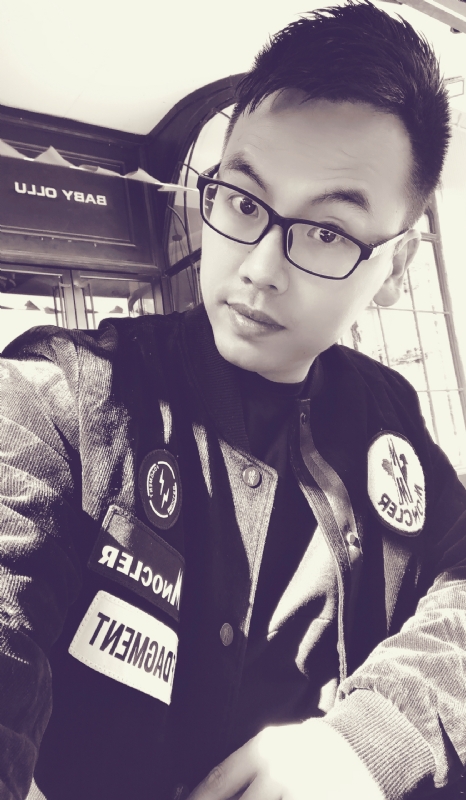 十七楼的猫的第一张照片--宁德王婆说媒